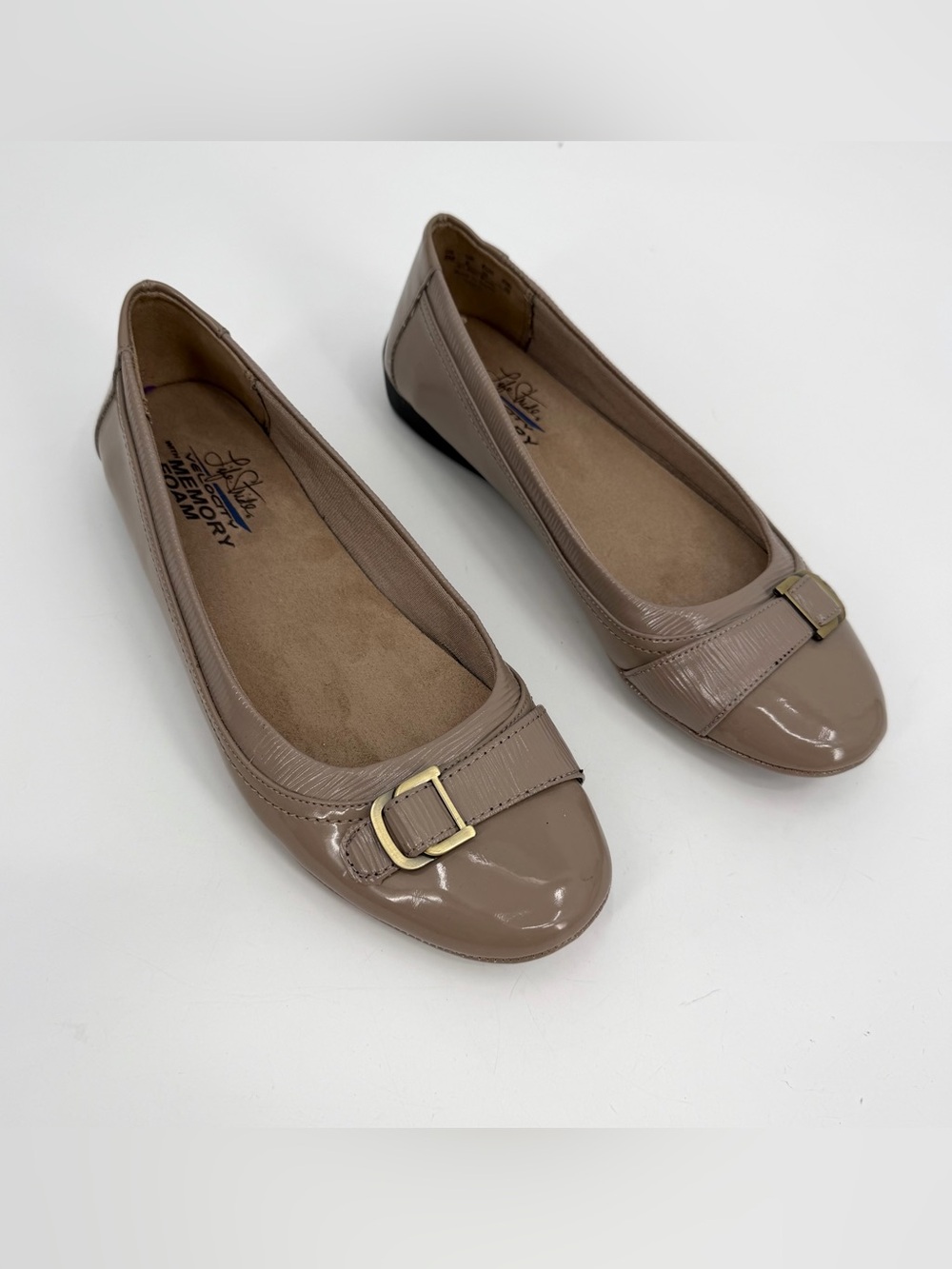 Life Stride Velocity Flats Womens 8 M Venti Taupe Patent Memory Foam Slip On